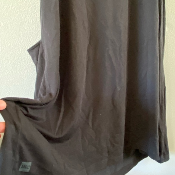MEC | lightweight summer dress.  Medium - Picture 4 of 15